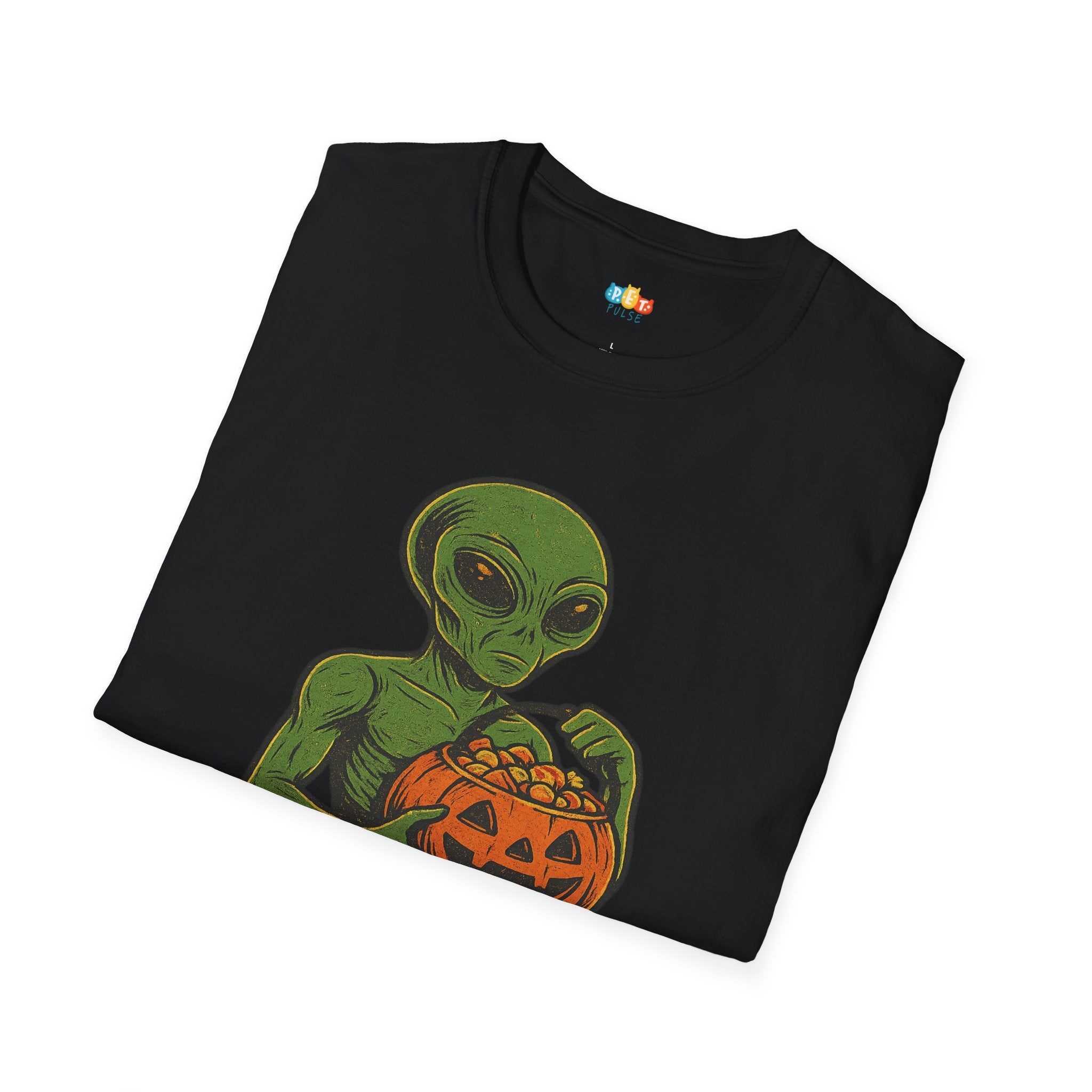 Candy Is Way Better Than Crop Circles Alien Halloween T-Shirt - Funny UFO Sci-Fi Halloween Tee