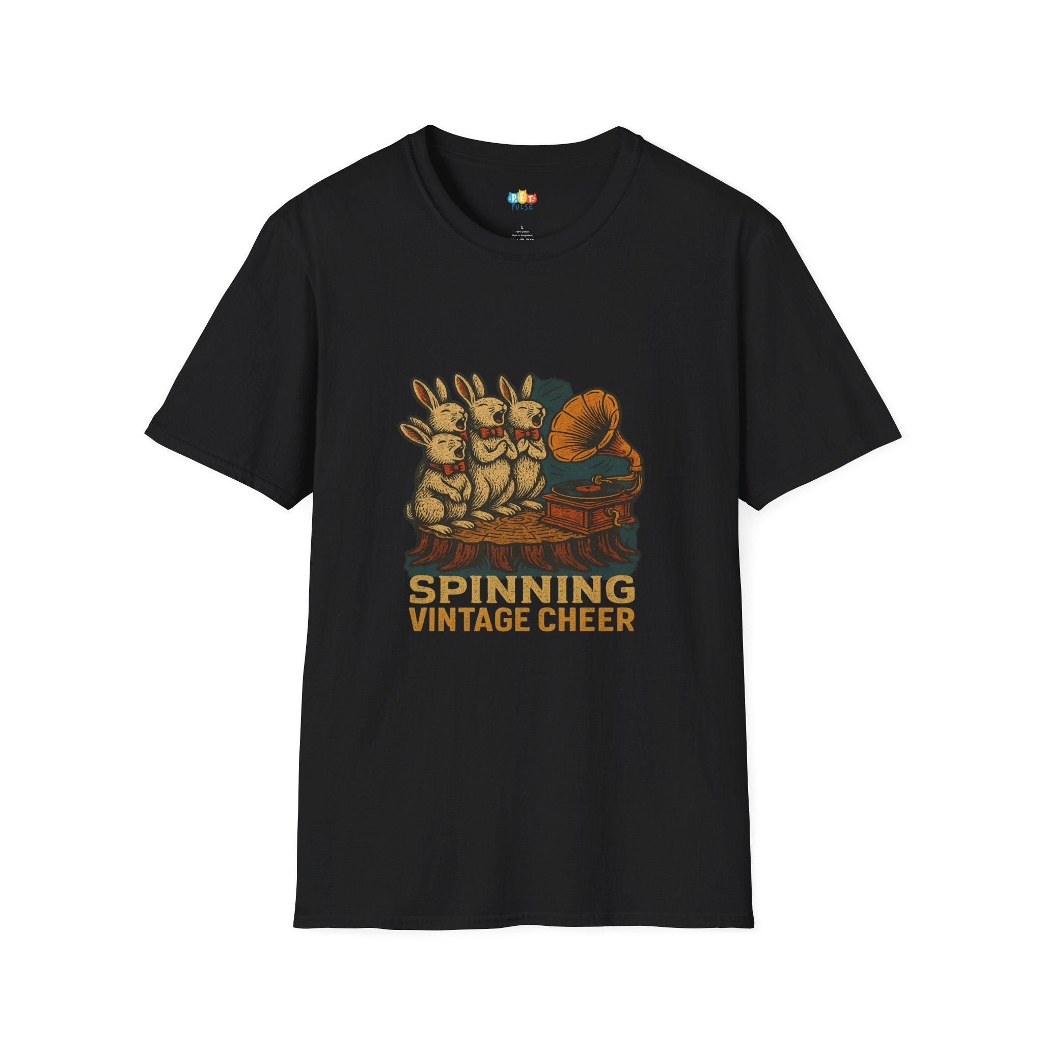 Spinning Vintage Cheer Christmas T-Shirt - Retro Woodland Bunny Carolers Gramophone Holiday Music Xmas Tee