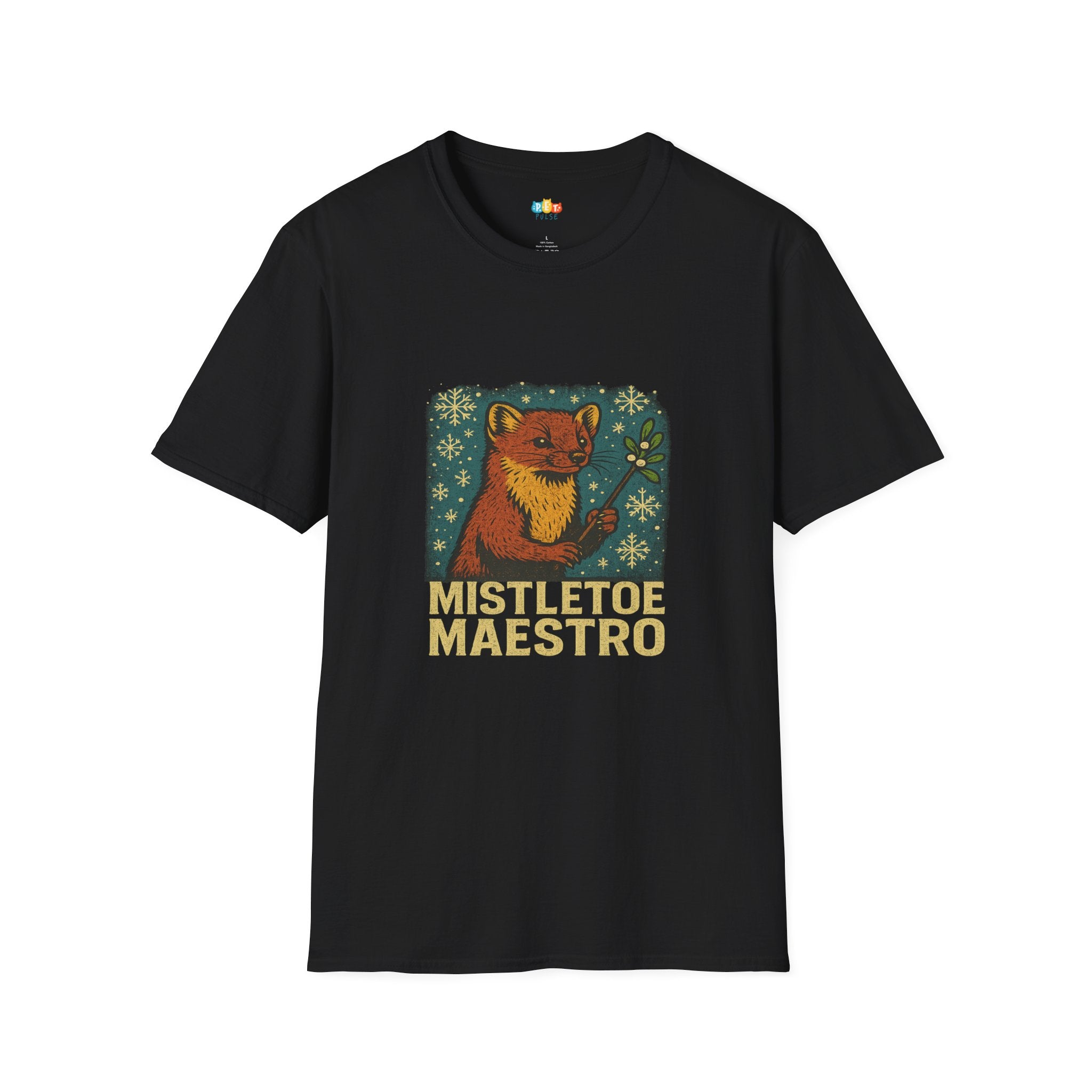 Mistletoe Maestro Christmas T-Shirt - Funny Vintage Woodland Fox Holiday Romantic Festive Xmas Tee