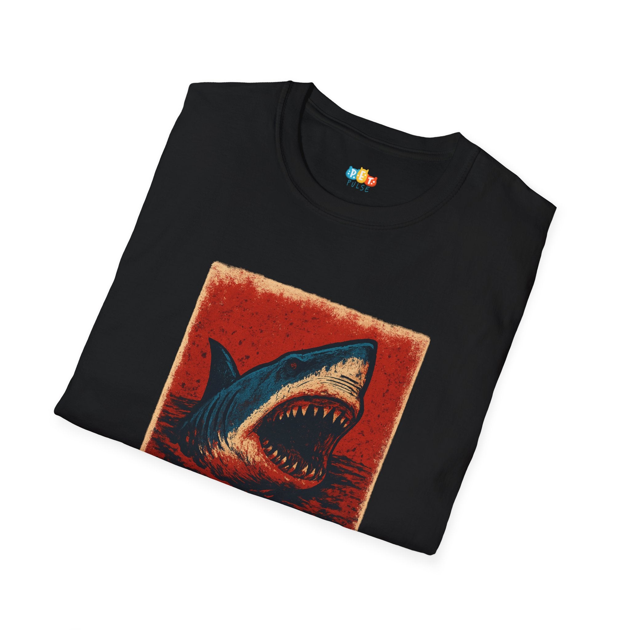 "I Smell Blood In The Water" Vintage Shark Hunt T-Shirt - Retro Blood Ocean Tee