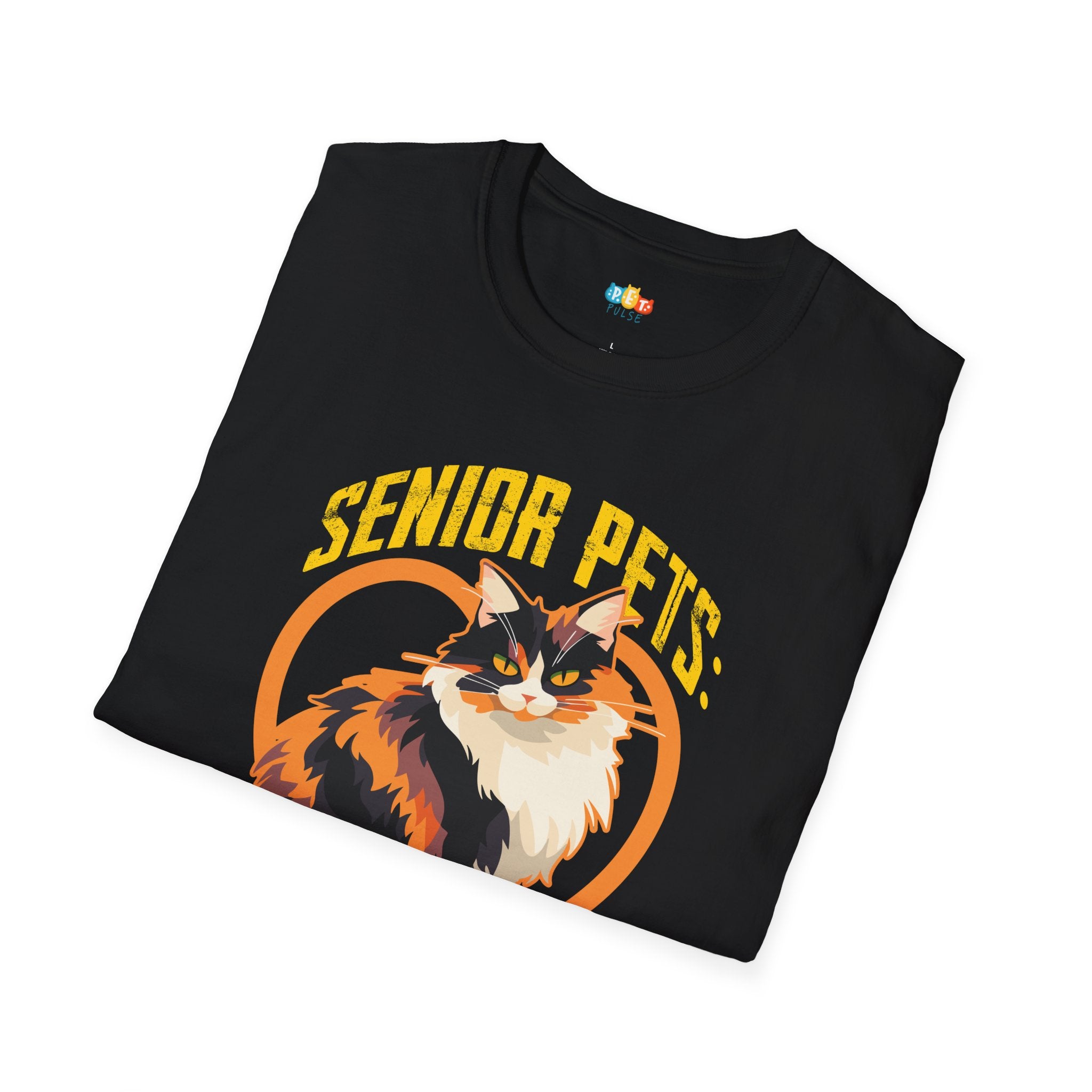 Senior Pets Older Paws Louder Hearts T-Shirt - Funny Aging Cat Dog Lover Veterinary Senior Pet Graphic Tee