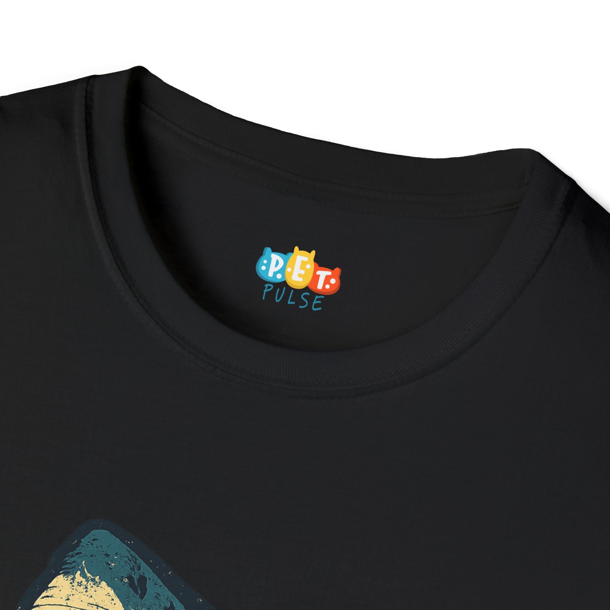 "Ready To Eat" Vintage Shark Hunger T-Shirt - Retro Water Burst Action Tee