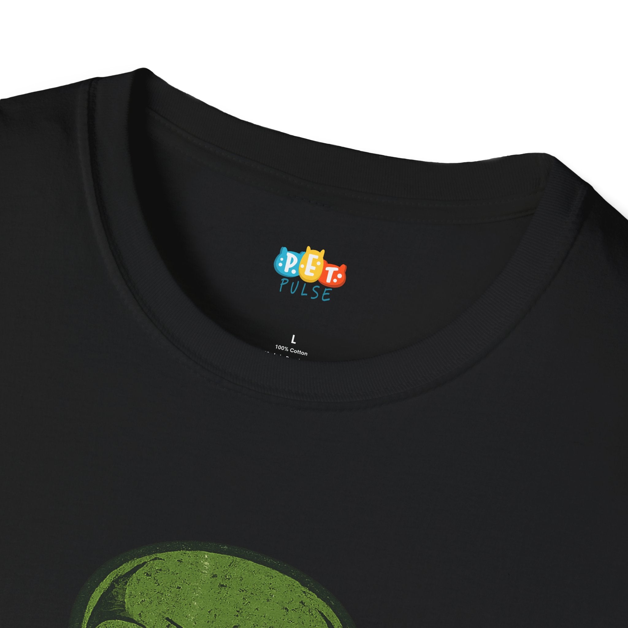 Sweet Tooth From Space Alien Halloween T-Shirt - Funny UFO Trick or Treat Candy Sci-Fi Tee