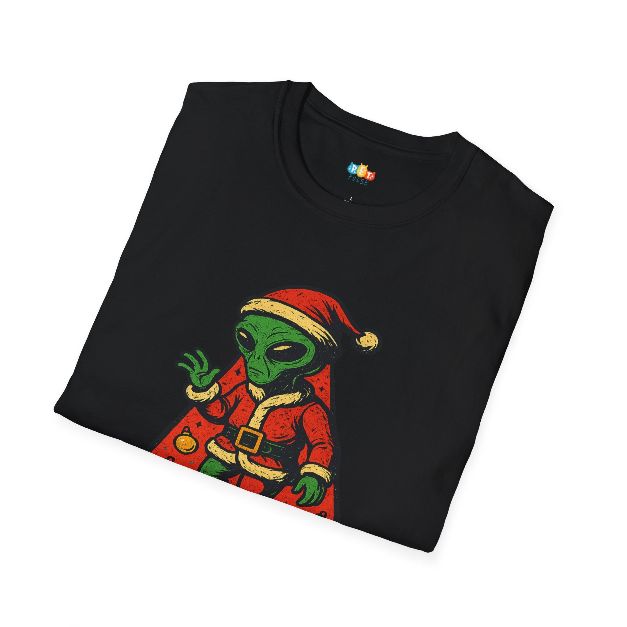 Aliens Love Christmas Too Santa UFO T-Shirt - Funny Holiday Alien Abduction Beam Santa Claus Space Tee