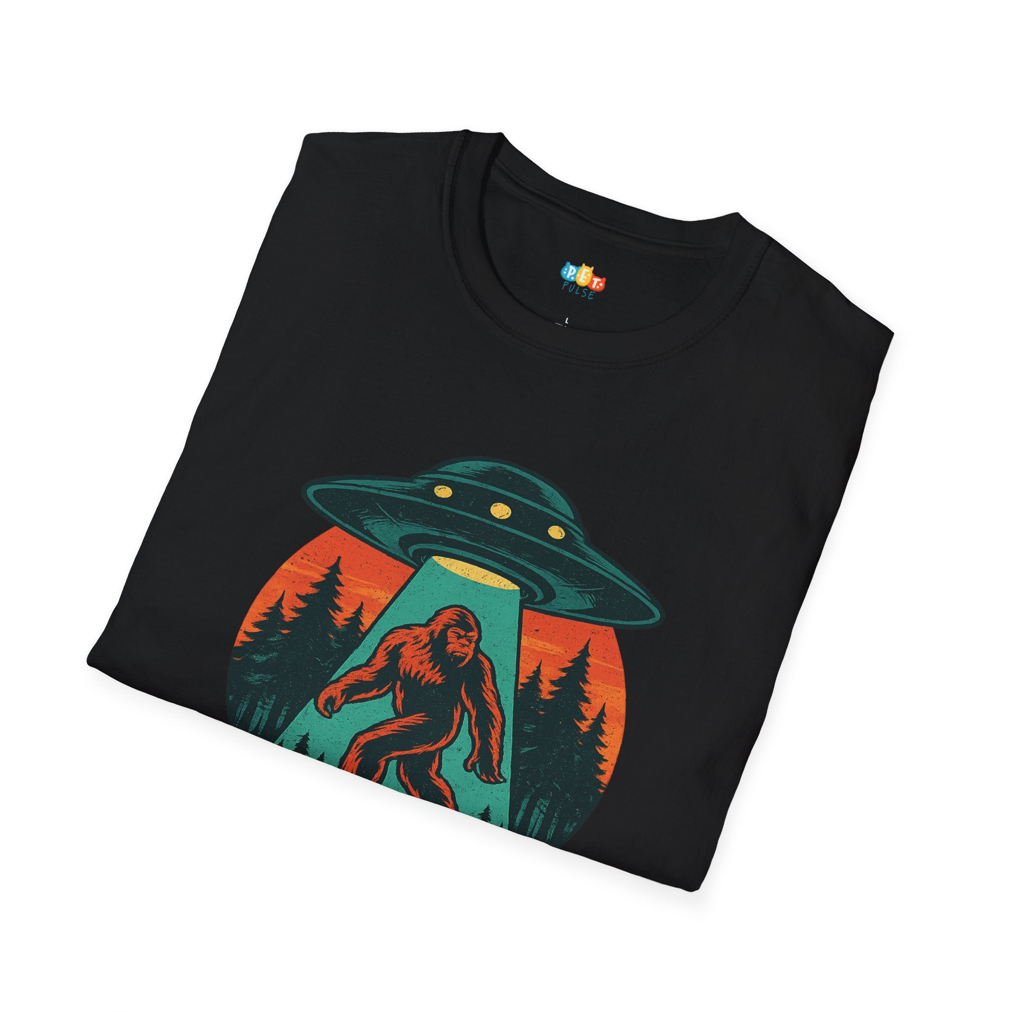 I've Seen Things You Wouldn't Believe T-Shirt - Funny UFO Bigfoot Alien Abduction Cryptid Conspiracy Tee