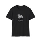 Dog Lover T-Shirt — "Nada Como Amar a Los Perritos" Paw Print Tee