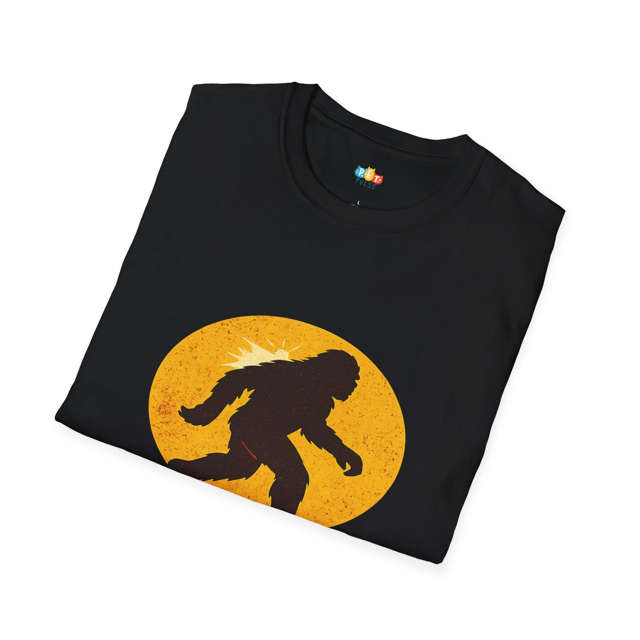 Chasing Bigfoot T-Shirt - Funny Sasquatch Hunter Cryptid Search Adventure Vintage Retro Sun Tee